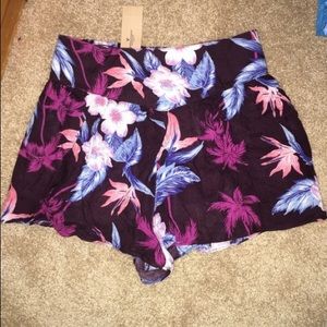 American eagle floral shorts xs